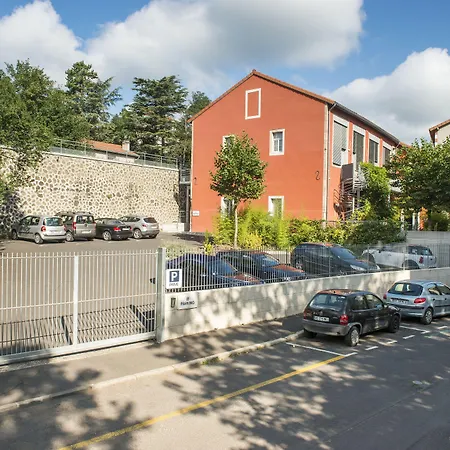 Les Capucines Nocleg ze śniadaniem