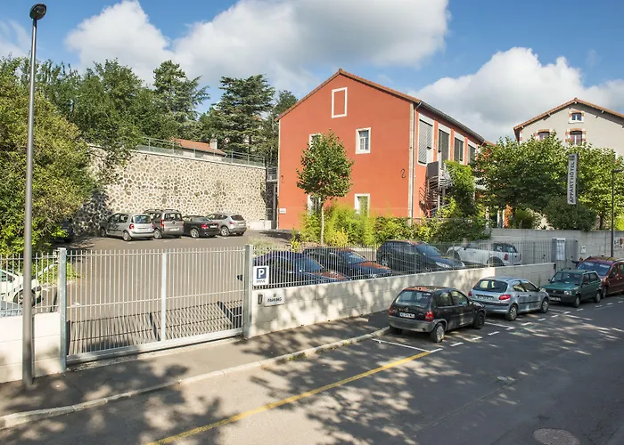 Les Capucines Couette-café